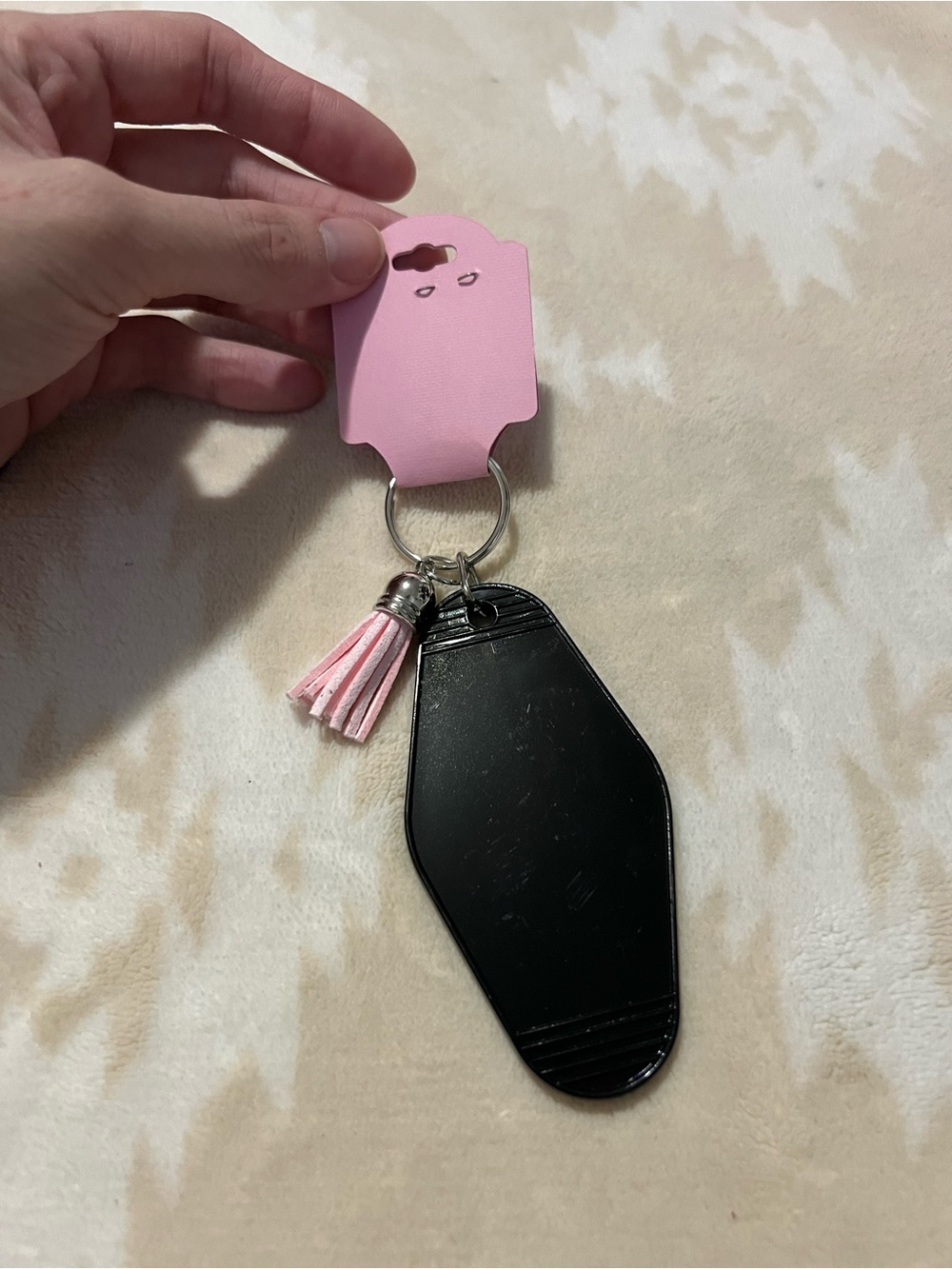 Hello Kitty Keychain ✨ - Picture 3 of 3